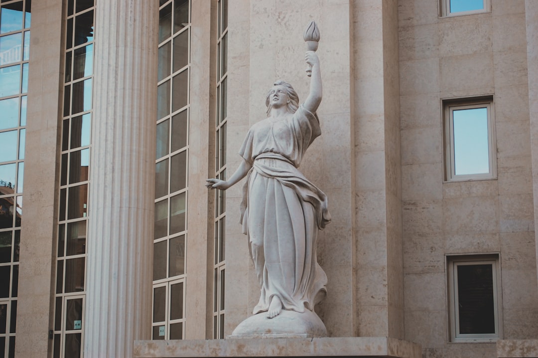 Why experience with local traffic laws benefits your legal case